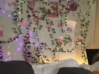 kellybbface's Live Sex Cam Show