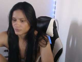 lina-maria-01 Live Webcam on CamSoda