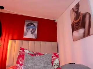 melodi-pierce's Live Sex Cam Show