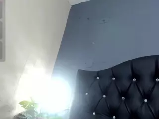 Sunset-Shimmer's Live Sex Cam Show