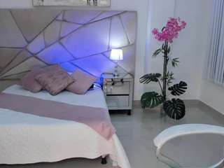 antonellaa-rous webcam
