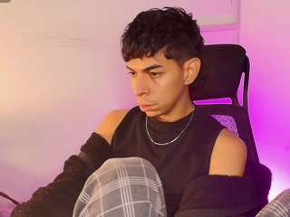 cris-slytherin Live Webcam on CamSoda