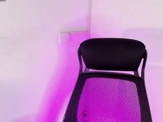 cris-slytherin's CamSoda show and profile