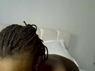 hornydoll22