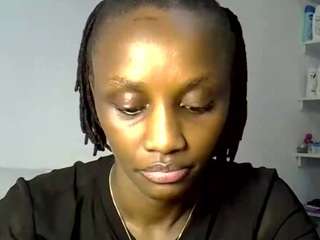 hornydoll22