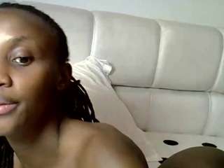 hornydoll22