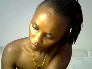 hornydoll22 webcam model