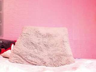 ihara-toms Live Webcam on CamSoda
