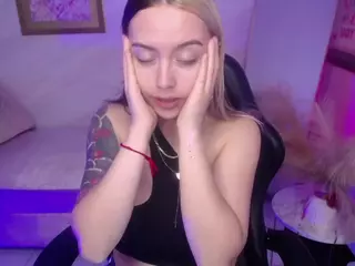 SEXYHELA's Live Sex Cam Show