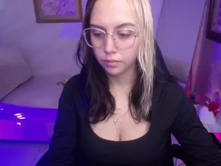 SEXYHELA's Live Sex Cam Show