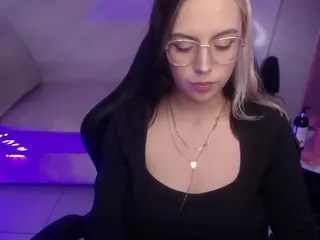 SEXYHELA's Live Sex Cam Show