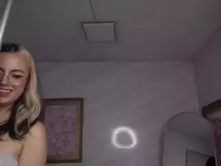 SEXYHELA's Live Sex Cam Show