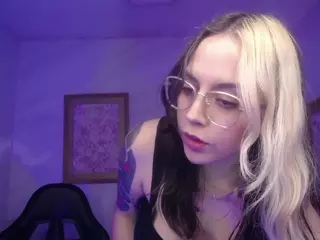 SEXYHELA's Live Sex Cam Show