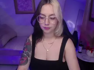 SEXYHELA's Live Sex Cam Show