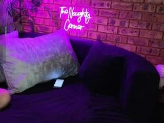 johnydande Live Webcam on CamSoda