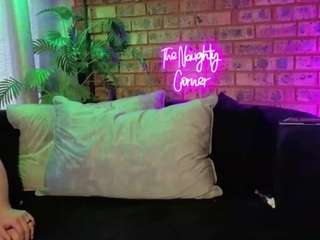 johnydande Live Webcam on CamSoda