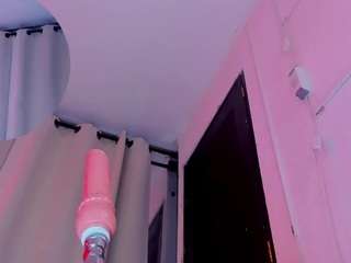 pamelaaddams webcam model