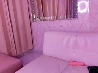 pamelaaddams Live Webcam on CamSoda