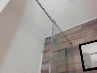 pamelaaddams live cam profile