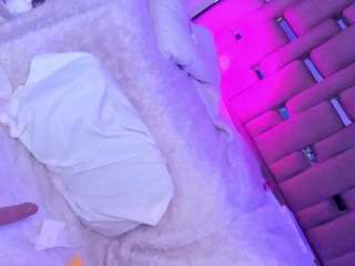 pamelaaddams webcam