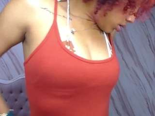 violeth-b Live Webcam on CamSoda
