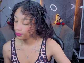 VIOLETHSKINNY