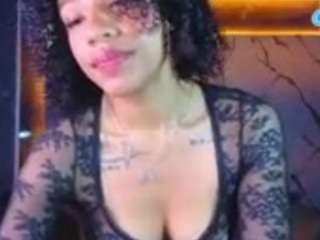 VIOLETHSKINNY live webcam show
