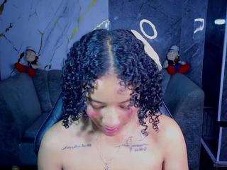 VIOLETHSKINNY