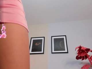 angeliica666, female webcam model,  years old, on live webcam