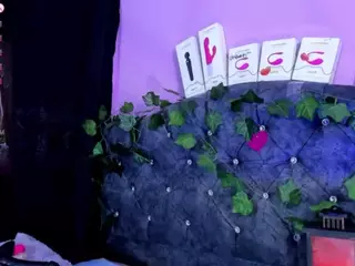 ashlyrossette's Live Sex Cam Show