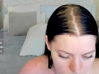 Emy-Moore's Live Sex Cam Show