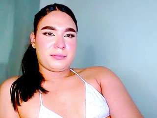 naomisweet5's live room