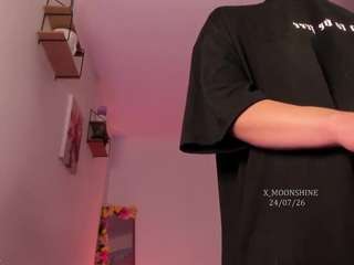 xmoonshine live webcam show