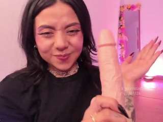 xmoonshine live webcam show