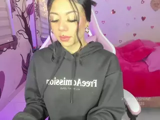 Luna's Live Sex Cam Show