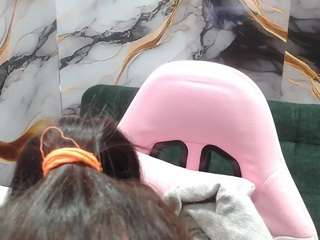  emily-fox-3 chat room