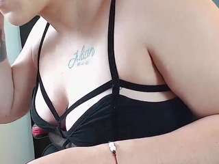 lilith-noirf private show