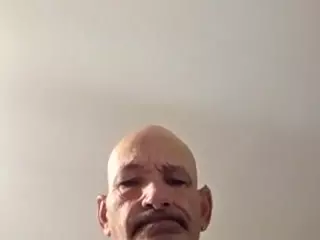 Plumcrayz's Live Sex Cam Show