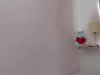 vionetta-petite's Live Sex Cam Show