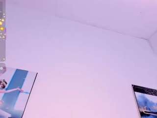 zuly-jones webcam