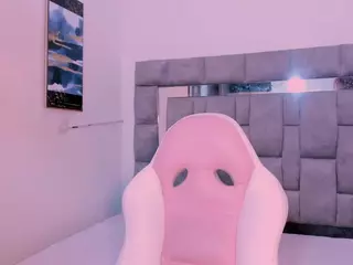 Zuly-Jones's Live Sex Cam Show
