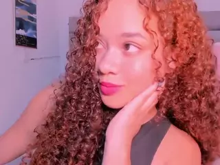 Zuly-Jones's Live Sex Cam Show