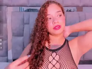 Zuly-Jones's Live Sex Cam Show