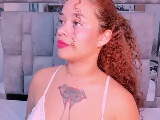 Zuly-Jones's Live Sex Cam Show