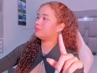 Zuly-Jones's Live Sex Cam Show