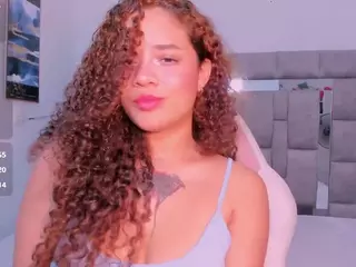 Zuly-Jones's Live Sex Cam Show