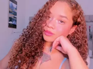Zuly-Jones's Live Sex Cam Show