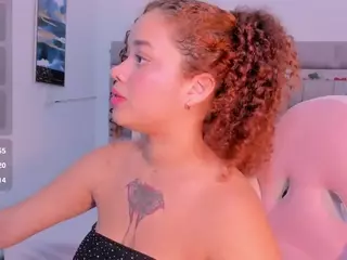 Zuly-Jones's Live Sex Cam Show