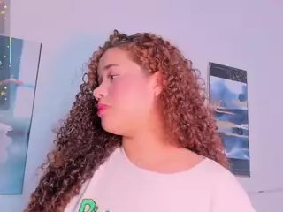 Zuly-Jones's Live Sex Cam Show