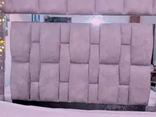 Zuly-Jones's Live Sex Cam Show